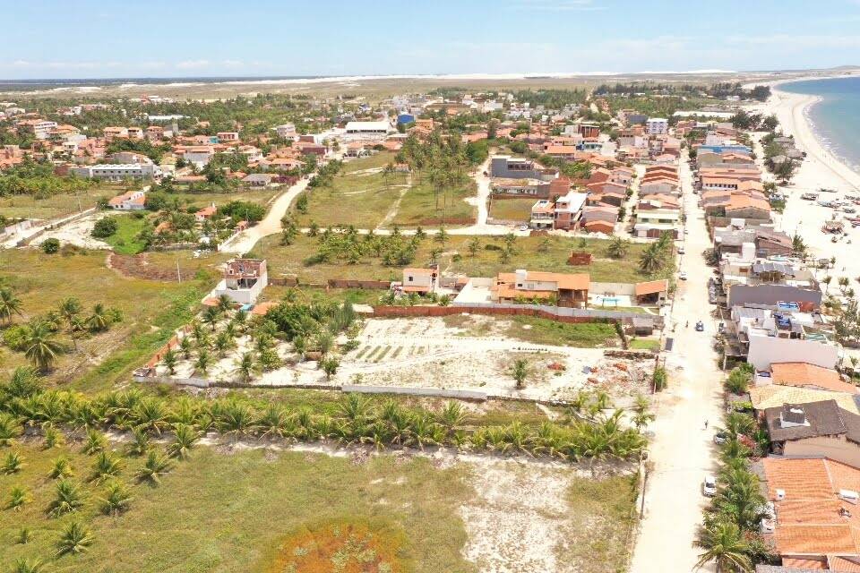 Terreno à venda, 600m² - Foto 1